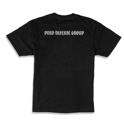 I DON'T KISS GIRLS TEE - BLACK