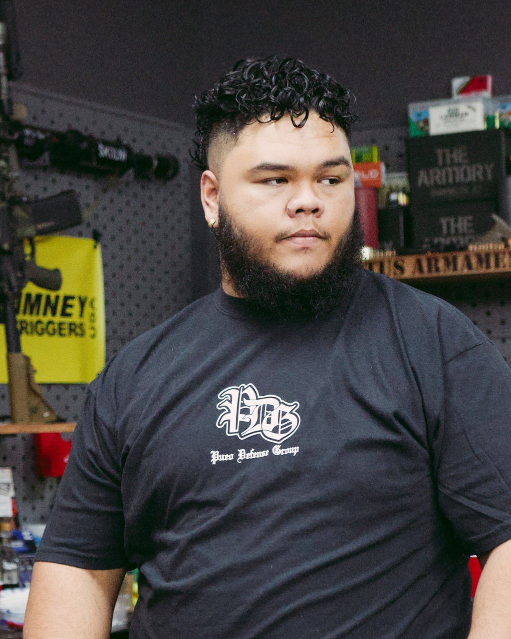 PUEO DEFENSE GROUP MONOGRAM TEE